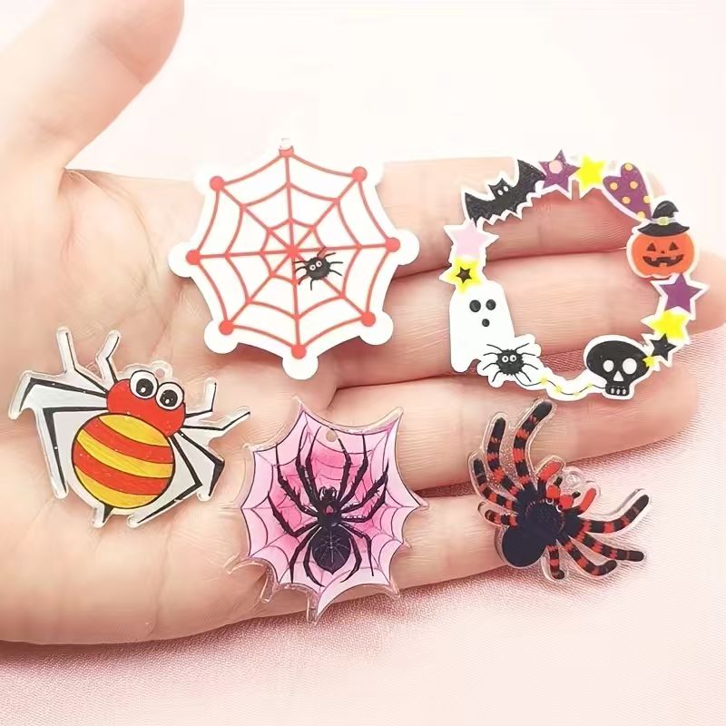 10pcs acrylic Halloween spider - Jewelry Making recension och pris