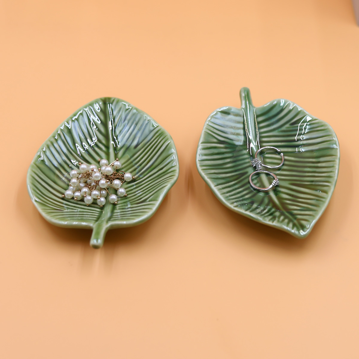 1Pcs Leaf-Shaped Jewelry Organ - Jewelry Making Tray recension och pris